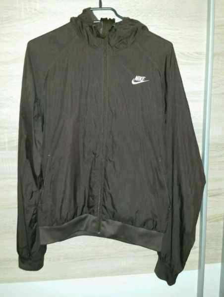 Nike Jacke S Windbreaker