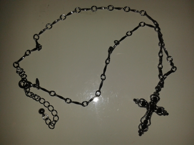 Schware Kreuzkette / Rosenkranz 