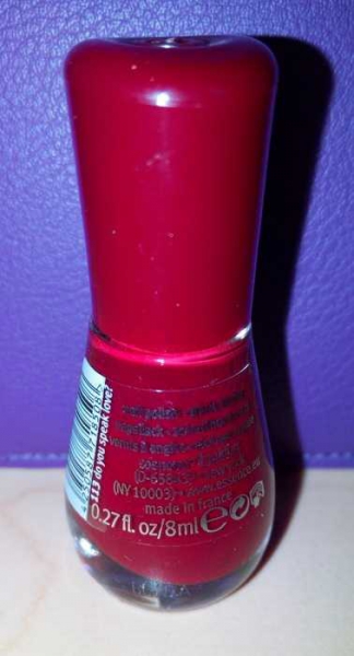 Essence - Colour & Go - Dunkelroter Nagellack