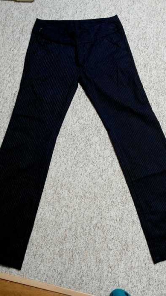 Schöne Nadelstreifen Jeans