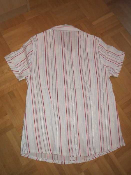 Bluse/ gestreift/ Kurzarm