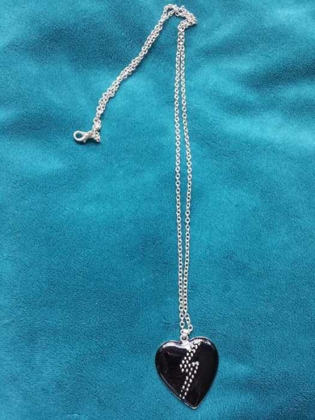 Herzkette rockig