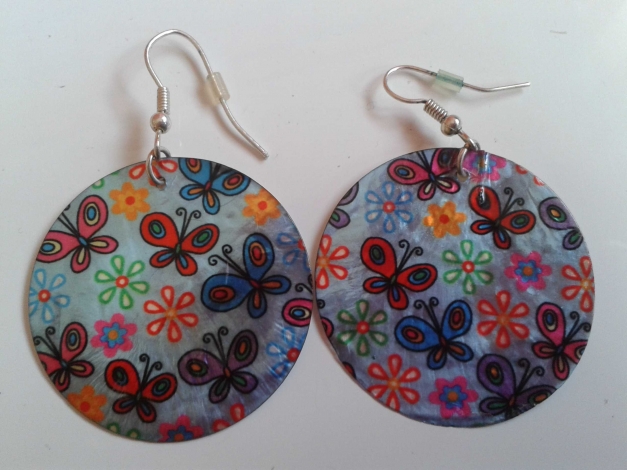 Perlmut Ohrringe mit Schmetterlingen