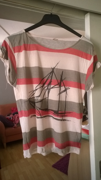 gestreiftes T-Shirt von Zara