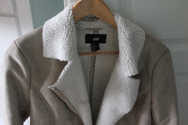 H&M (imitierte) Lammfell Jacke