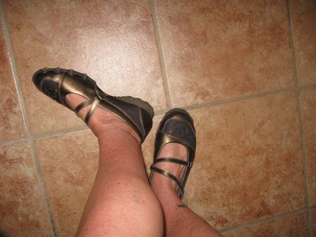 *** Ballerinas mit schräg verlaufenden Riemchen *** 