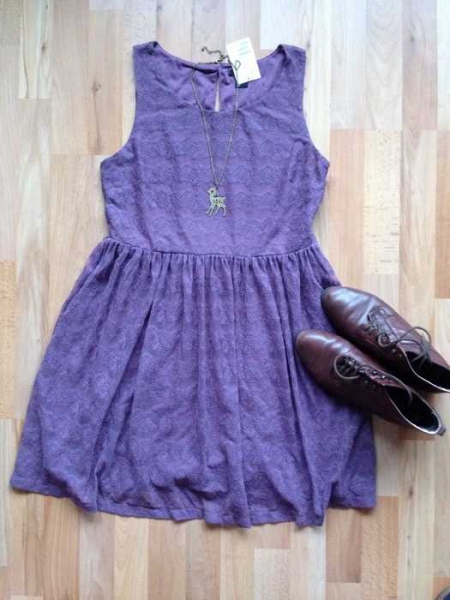 H&M Spitzenkleid lila violett Kleid Spitze neu M