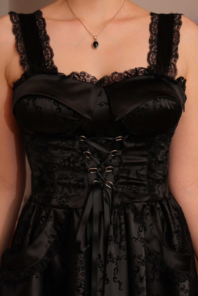 Schwarzes Hell Bunny Gothic Kleid