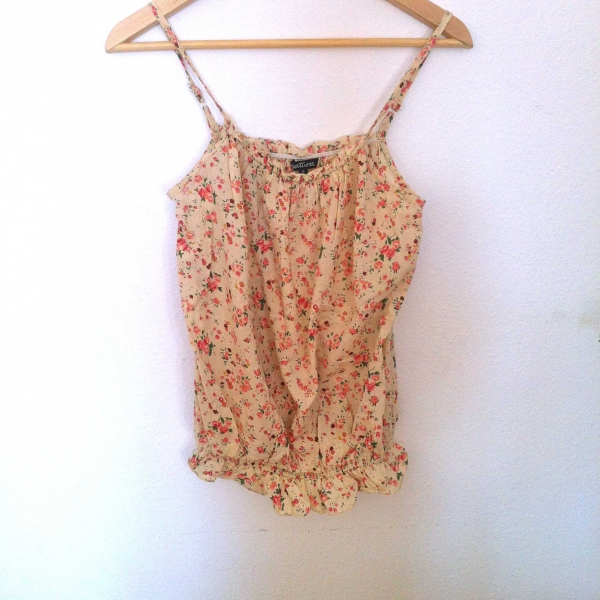 Süßes Blümchentop Gummibund