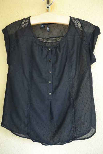 Wunderschöne durchsichtige schwarze Bluse von MANGO