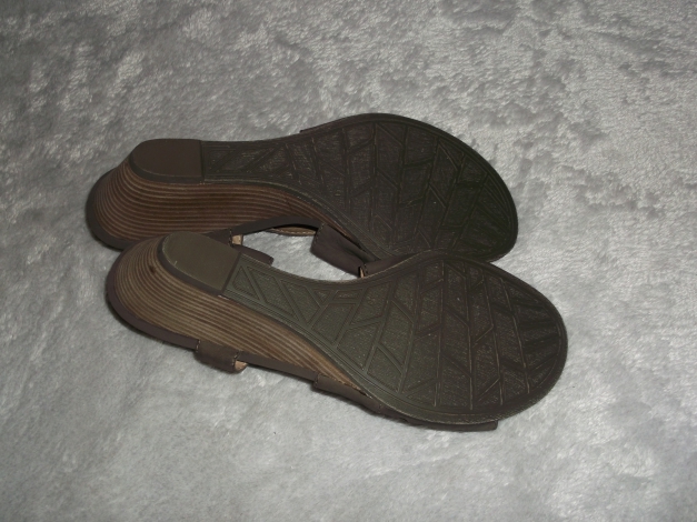 Sandalen mit Keilabsatz, 5th Avenue