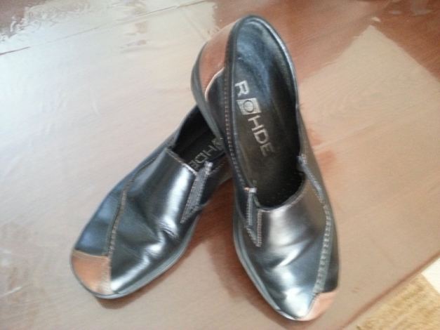 Schwarze Echte Leder Sandallen Gr 36