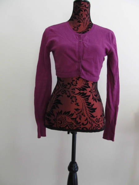 lila Bolerojäckchen