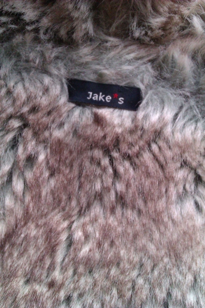 super tolle, warme Felljacke