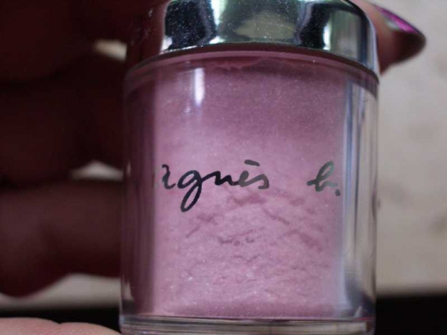 agnes b.   Loser Schimmer-Puder Rosé!     NEU!