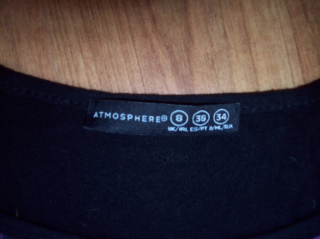 lila schwarzes T- Shirt Leopardenmuster Primark / Atmosphere 