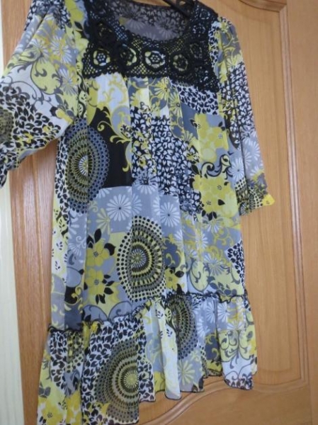 Tunika/Kleid, mit Spitze, 3/4 Arm