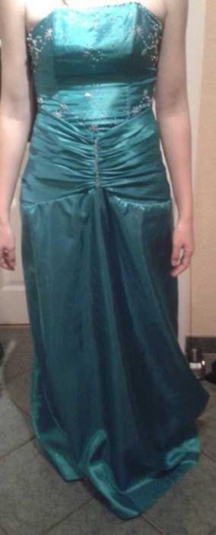 wunderschönes türkises Abendkleid