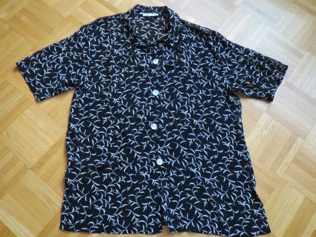 Sommerbluse,lang,schwarz-beige,neu