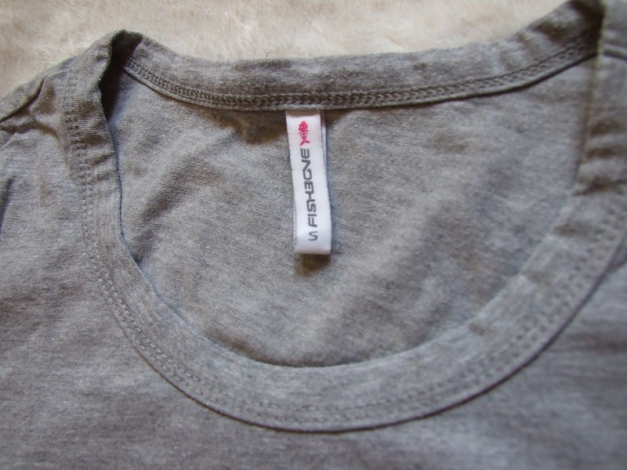 graues T-Shirt mit Print New Yorker