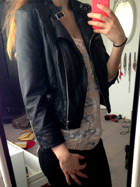 neuwertige schwarze Lederjacke