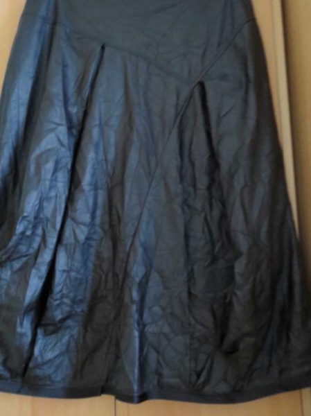 Rock, Lederoptik, Gr.40/42, schwarz