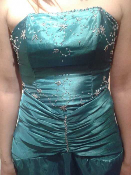 wunderschönes türkises Abendkleid