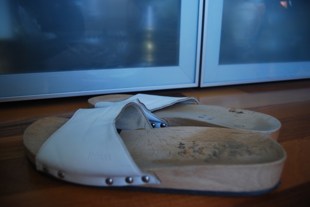 ARA  Holzclogs  Clogs    Schuhe  Trendi