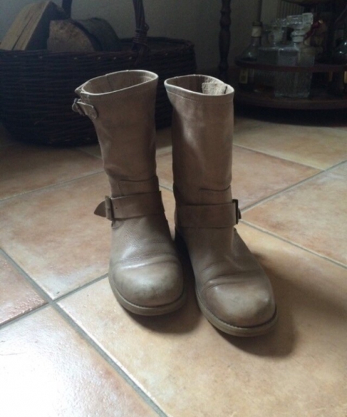 Buffalo Biker Boots in Beige Größe 37