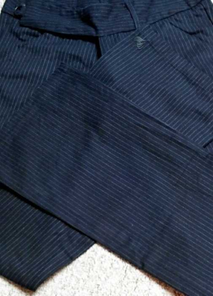 Schöne Nadelstreifen Jeans