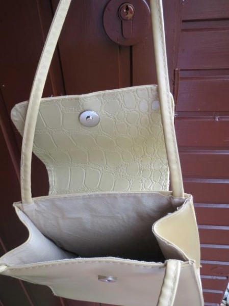 Tasche,klein,neu,beige