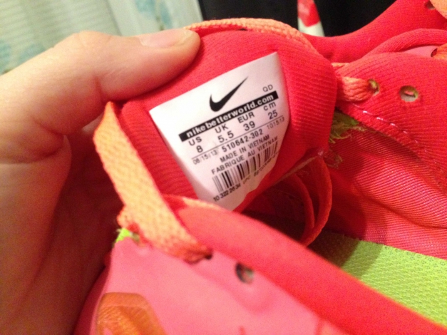 Nike Free Run 5.0 hot punch gr.39 Neu