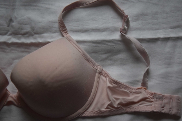 Hunkemöller BH, hell-rose, Gr.: 75D
