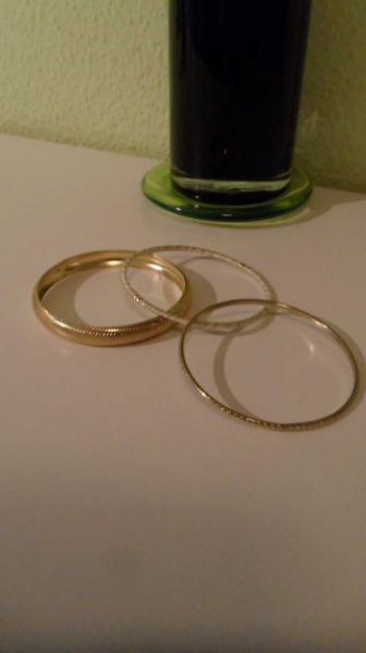 3 wunderschöne Armreifen - in verschiedenen Breiten