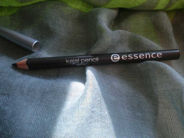 Kajal Pencil von Essence