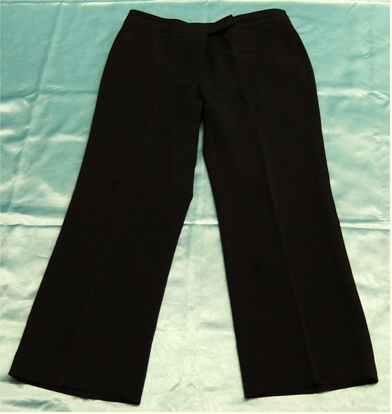 JJOXS Bundfalten-Hose schwarz - Model Graeta - Größe 40 x 30