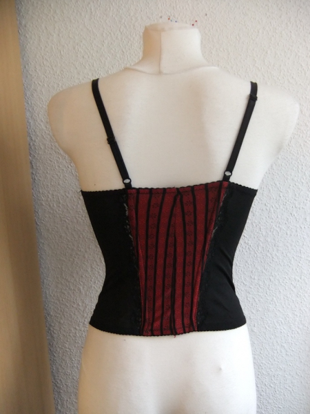 schwarz rote Corsage mit Trägern