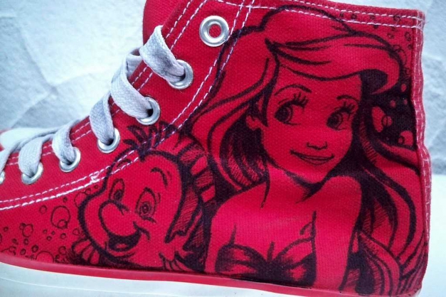 Wunderschöne Arielle Sneaker, handbemalt