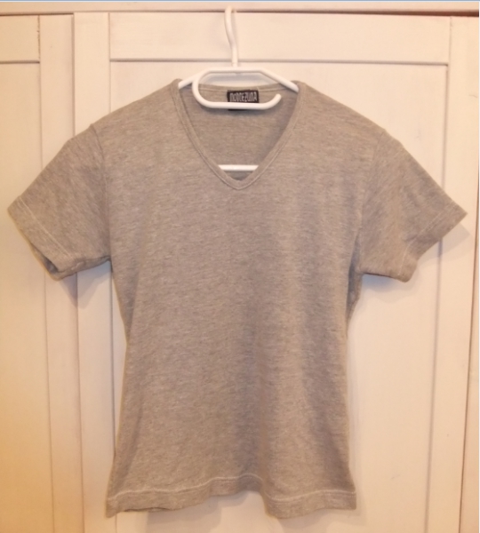 Weiches T-Shirt Gr. M in hellgrau