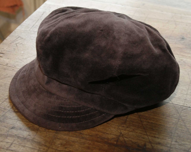 Mütze neu mit Schild 