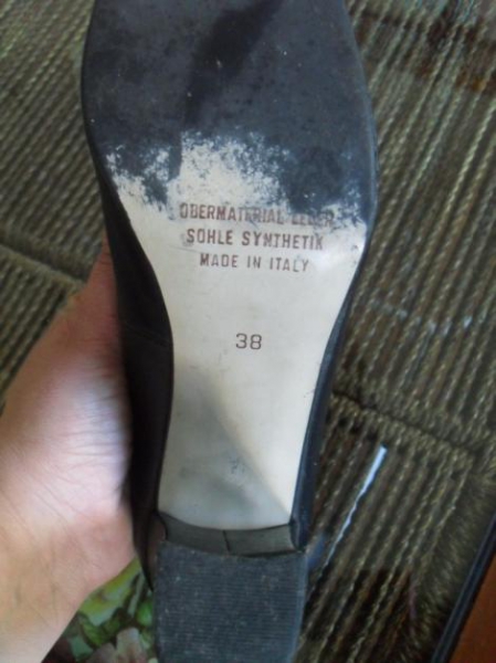 schlichte Leder Pumps