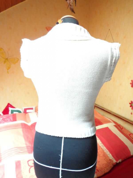 Tolle Strickweste in creme