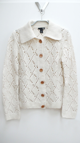 Off-White gemusterte Strickjacke H+M Größe M