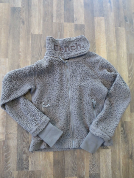 BENCH kuschelige Teddyjacke