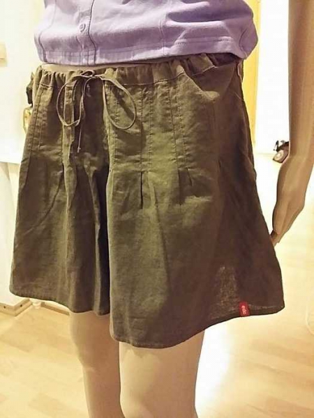 Wunderschöne mini Rock von Esprit Neu