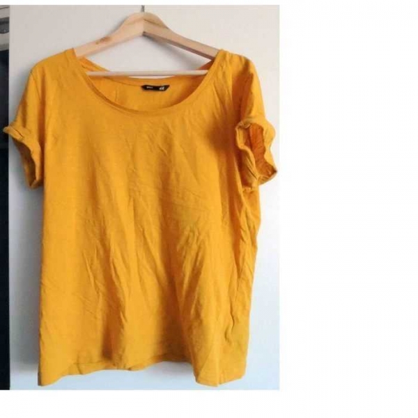 Gelbes Basic T-Shirt 