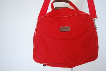 Tolle rote  Umhängetasche Tasche Trendi