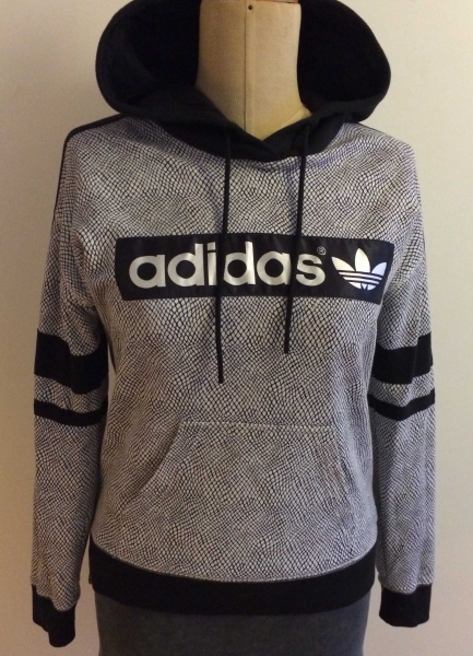 Adidas Damen Pullover Mit Muster Kleiderkorb De