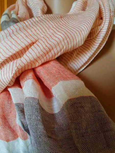 Wunderschöne XXL Schal aus Viskose / Leinen NEU