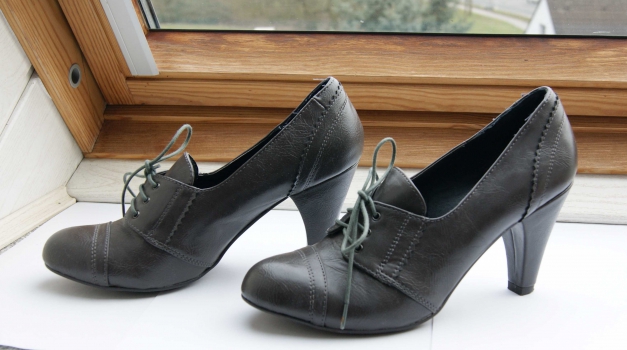 graue Zara Ankle-Boots